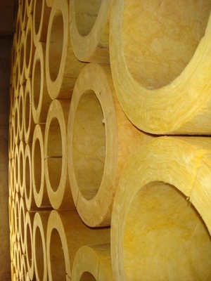 Industrial Hot Steam Pipeline Insulation Fireproof Glass Wool Pipe / Tube Insulation