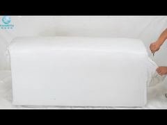 ΝΕΟι νυχτερίδες από λευκό μαλλί